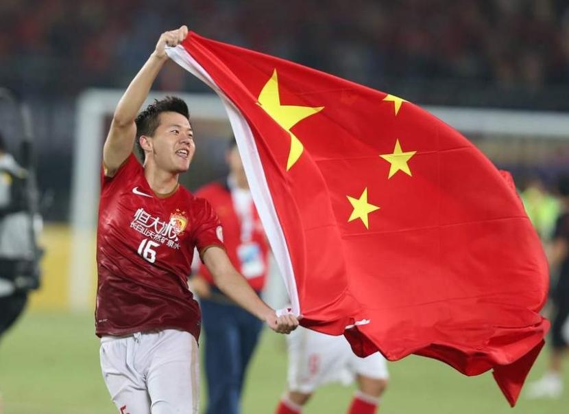 恒大球星多赚钱?细数一下恒大高薪球星薪资,最高的上亿