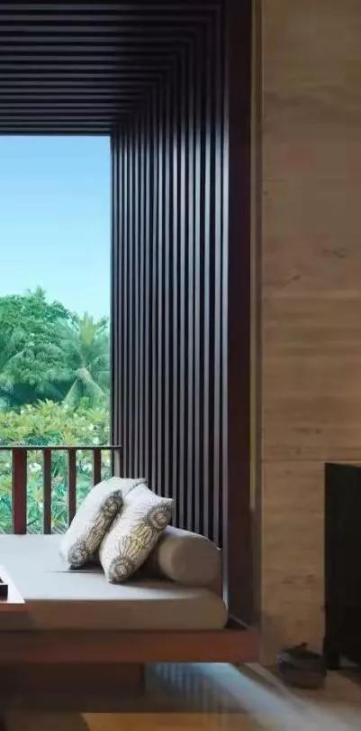 下雨天宅家的惬意时光,周末宅在家里惬意