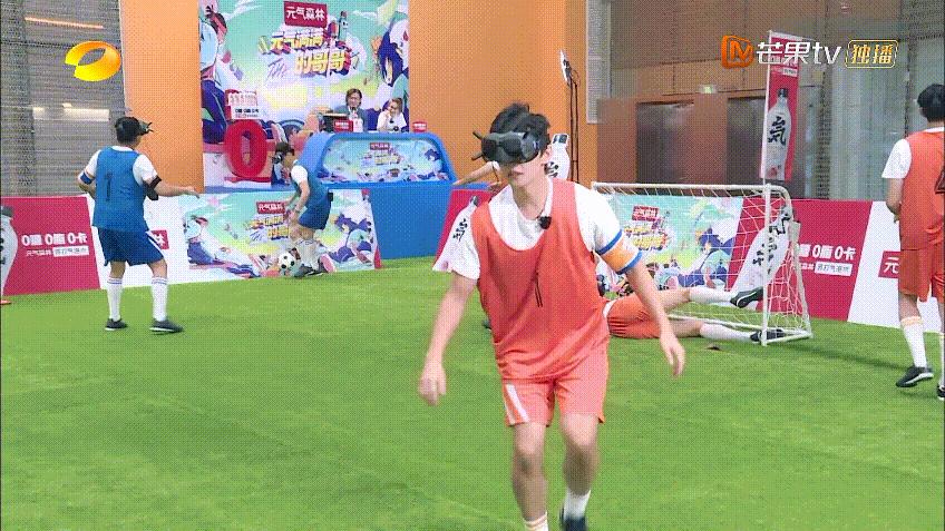 元气满满的哥哥杨洋魔性动作,元气满满的哥哥杨洋空中一字马