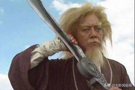 倚天剑和屠龙刀的秘密是谁揭开的,倚天剑屠龙刀藏着什么秘密