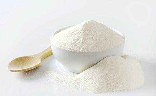 家长不要过度喂养孩子了,一到3岁宝宝喝奶粉过量的危害