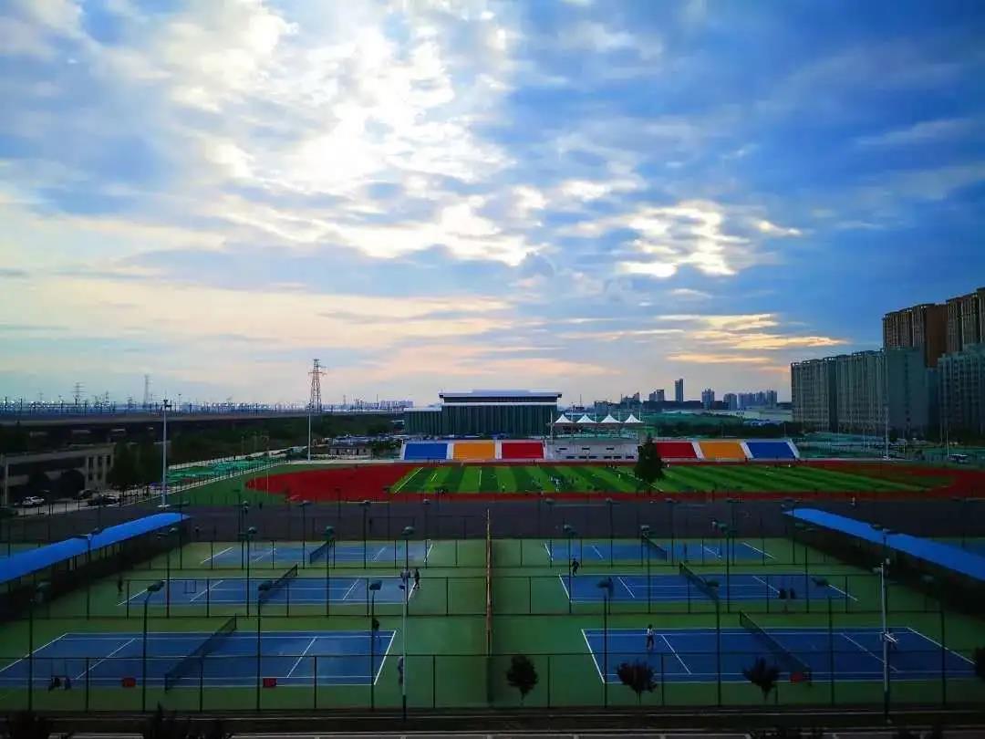 西安最豪华的大学图书馆,最豪华食堂大学