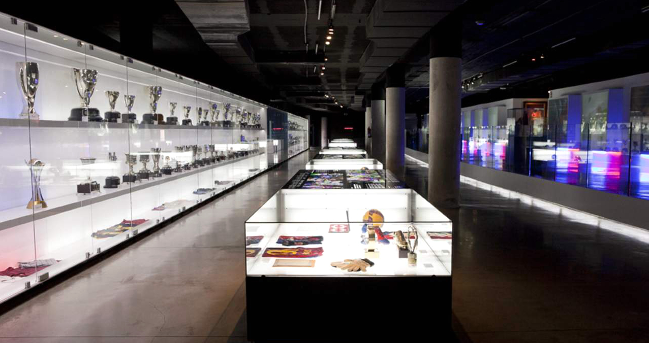 欧洲最大的体育场可容纳10万人，如何在旅途中看一场球赛？