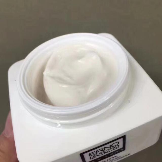 18岁面霜推荐排行榜第一名,修护紧致提拉滋润保湿好用的面霜