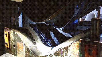 玻璃钢是不是高分子材料,玻璃钢是金属材料吗