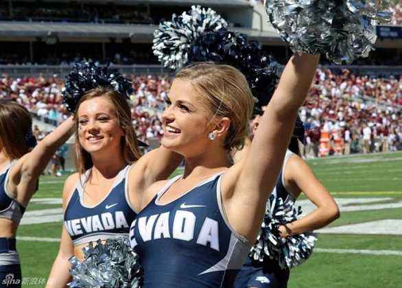 演员的自我修养：混迹足坛20多年的“凯撒大帝”充满传奇的一生