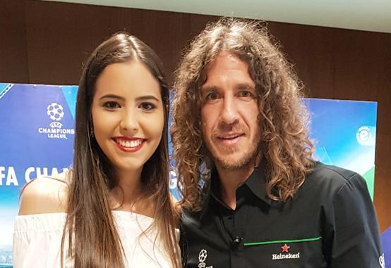 曲线追星！美女画师为球鞋作画险因偏见放弃，与梅西结缘扭转命运