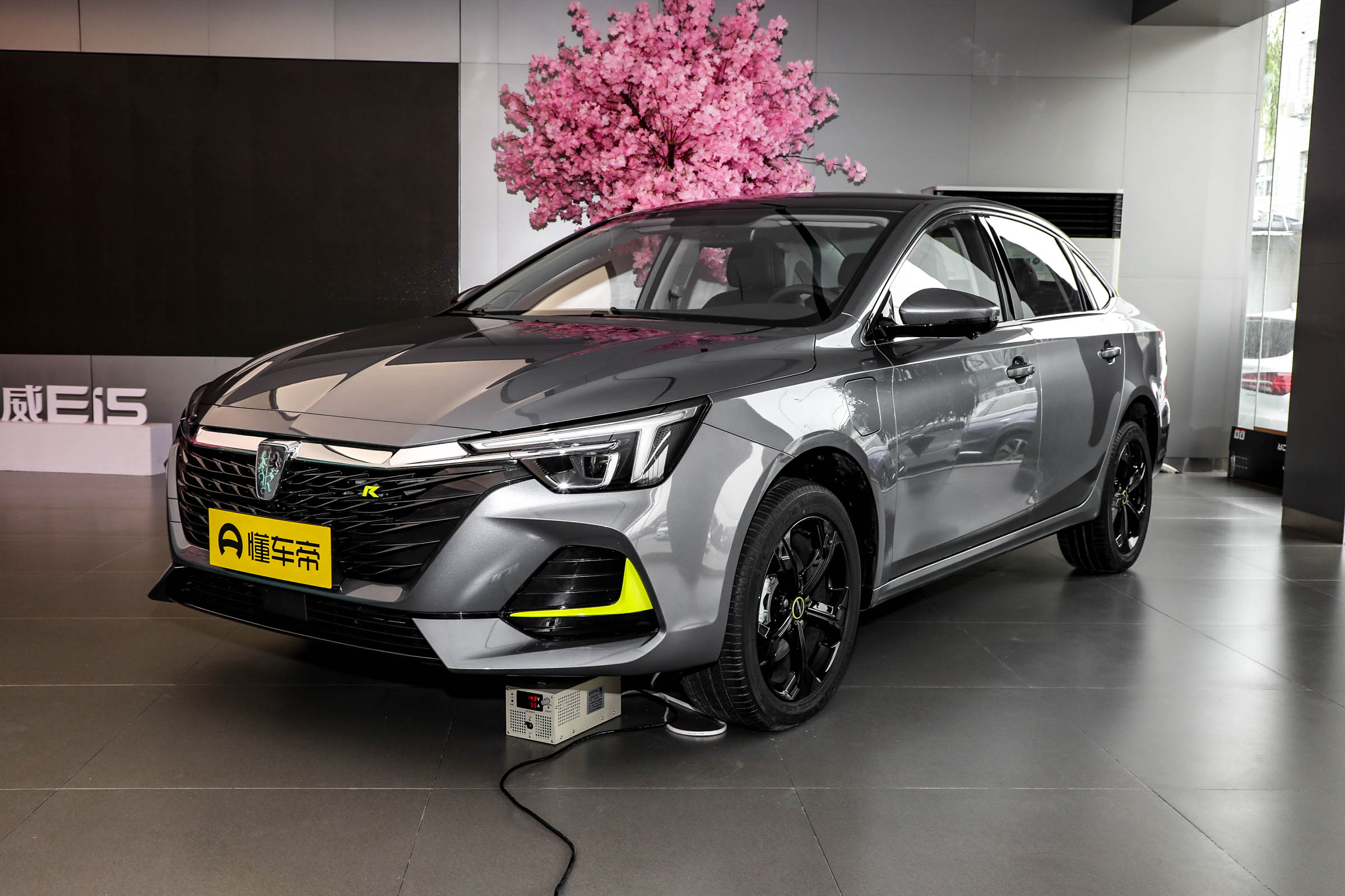 荣威i6max新车优惠,荣威新能源汽车i6max补贴