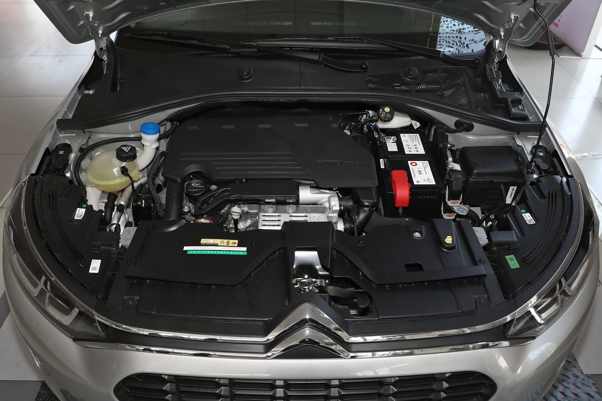 东风雪铁龙c3l试驾视频,东风雪铁龙c3l落地多少钱