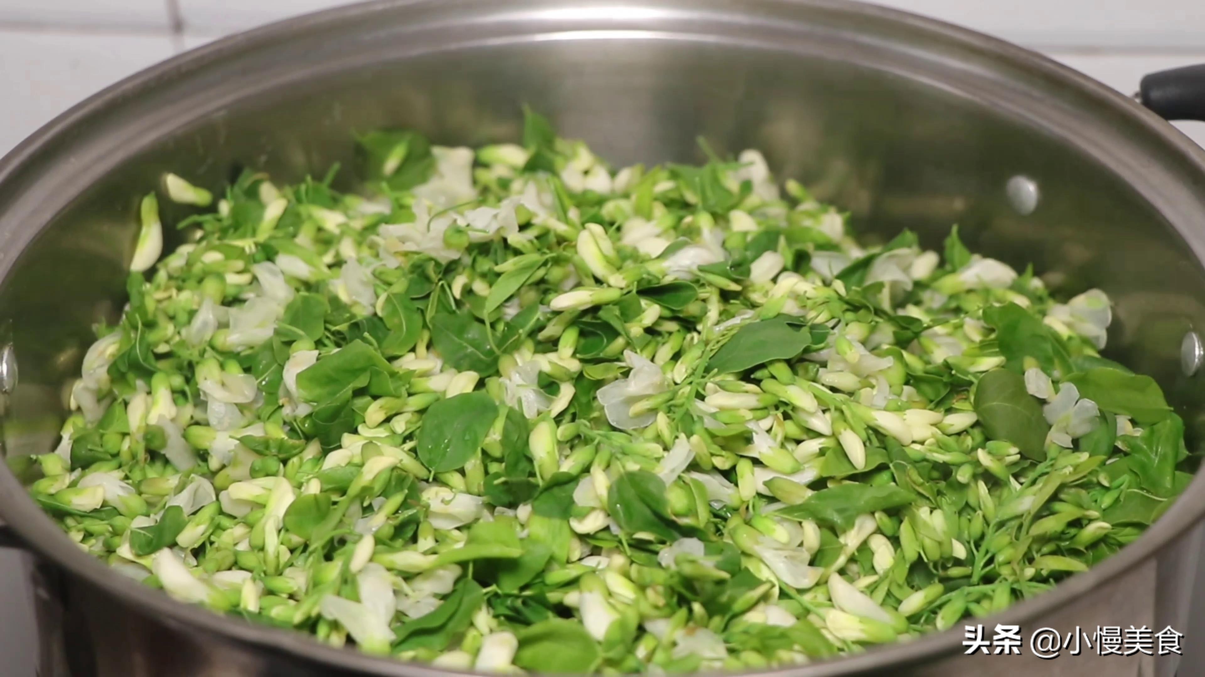 槐花用盐腌冷冻怎么保存一年,槐花怎样保存才放得久又新鲜