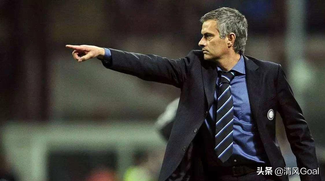 世界级足球名帅都擅长什么阵型，为什么？