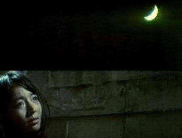 《月牙儿》：母女俩先后沦为娼妓，穷过一次才知，人会多卑微