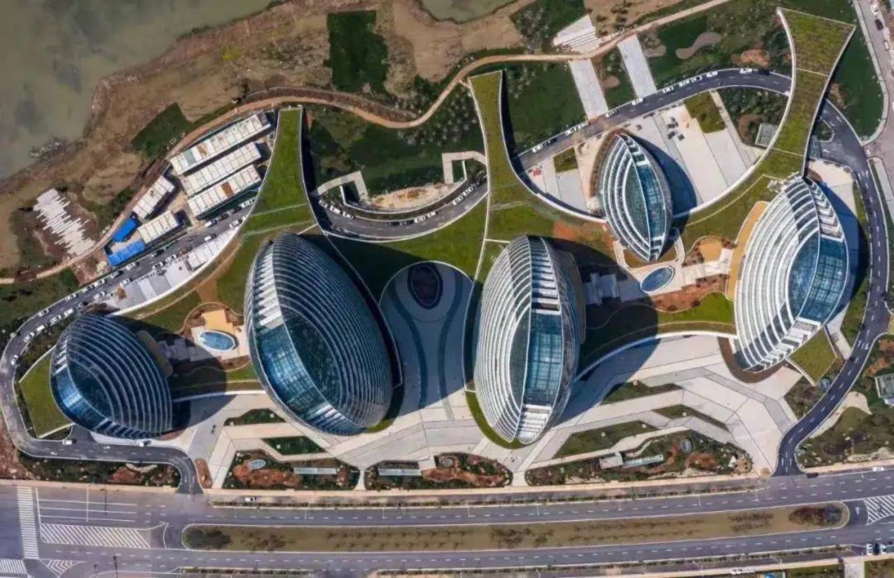 武汉经开区汽车产业园项目招标,武汉光谷万亿集群产业