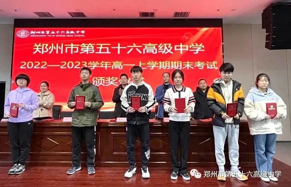 百尺竿头思更进下一句是什么,百尺竿头思更进