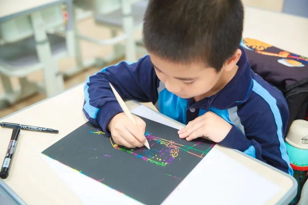 东莞市塘厦镇林村小学校园,东莞市塘厦镇林村小学