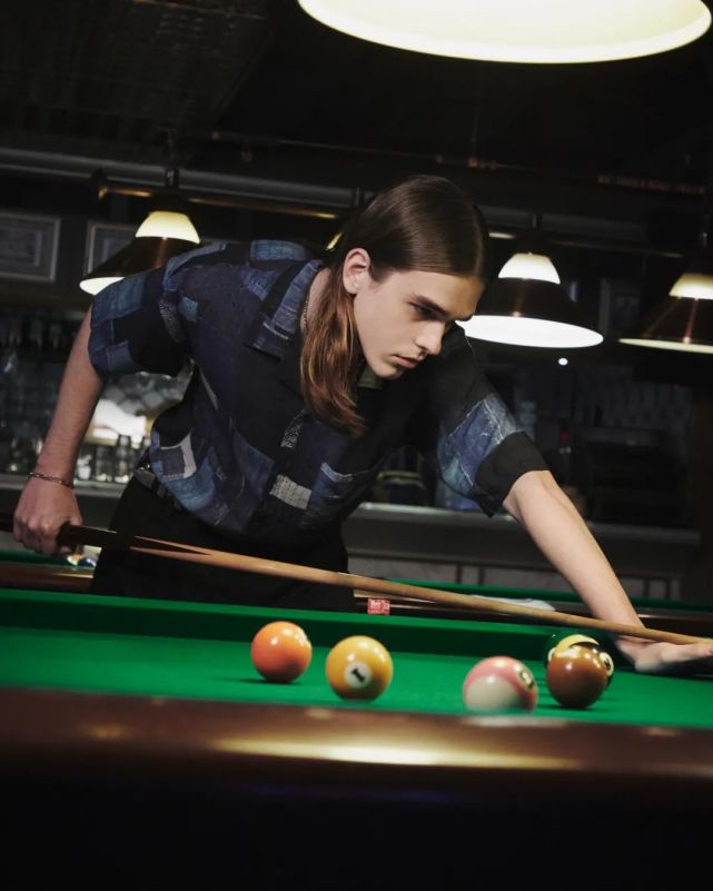 lv棋盘格贝壳限定版,lv棋盘格包包必买经典款直播