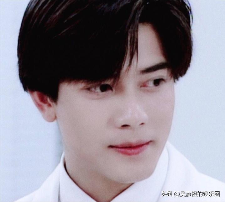 推荐一下娱乐圈中比较帅的男明星,娱乐圈里英气迷人的男星