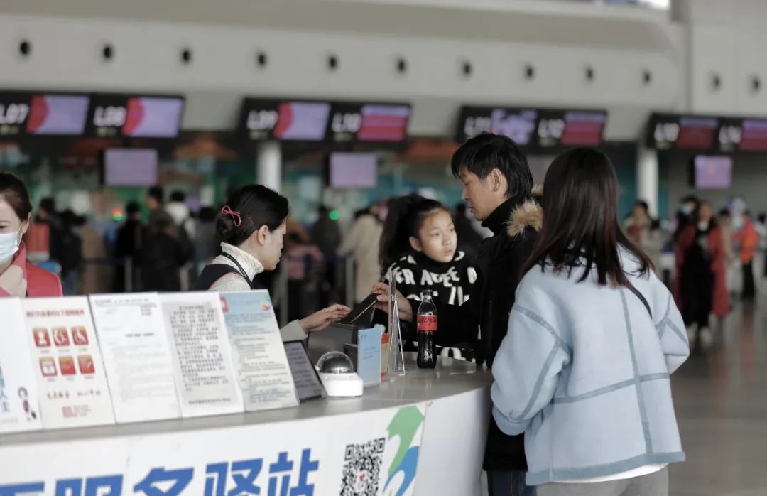 厦门机场发布通知,厦门机场运行提示