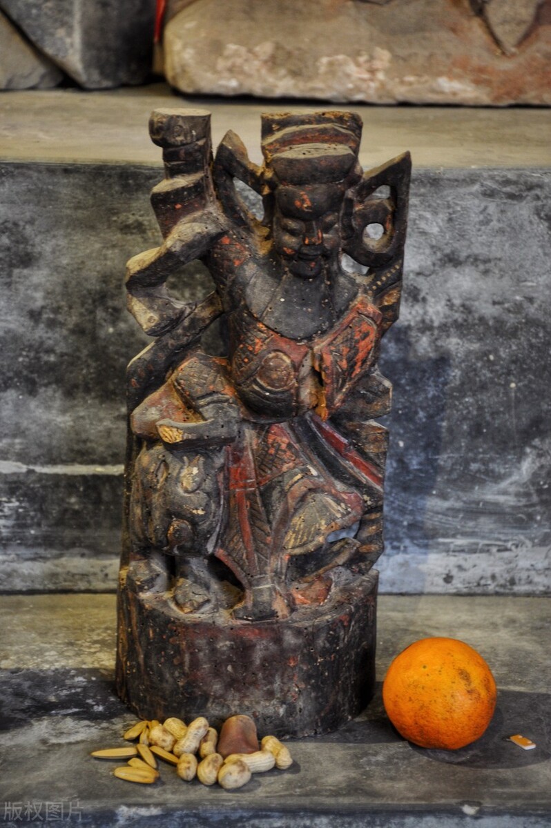 财神来到祝各位财源广进大吉大利,正月初五迎财神祝妹妹财源广进