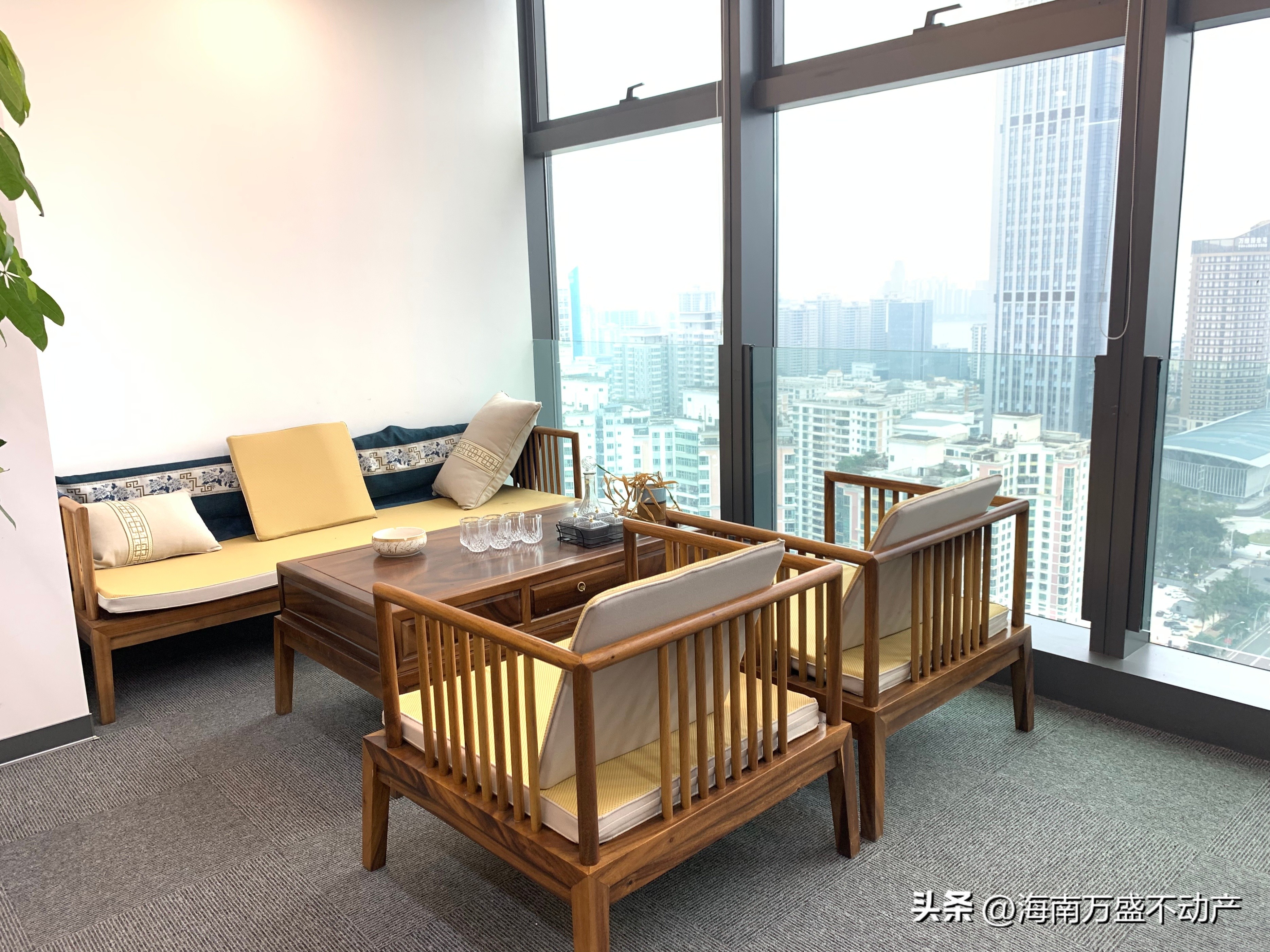 海口写字楼招商免租2-6个月,海口华润中心写字楼出租