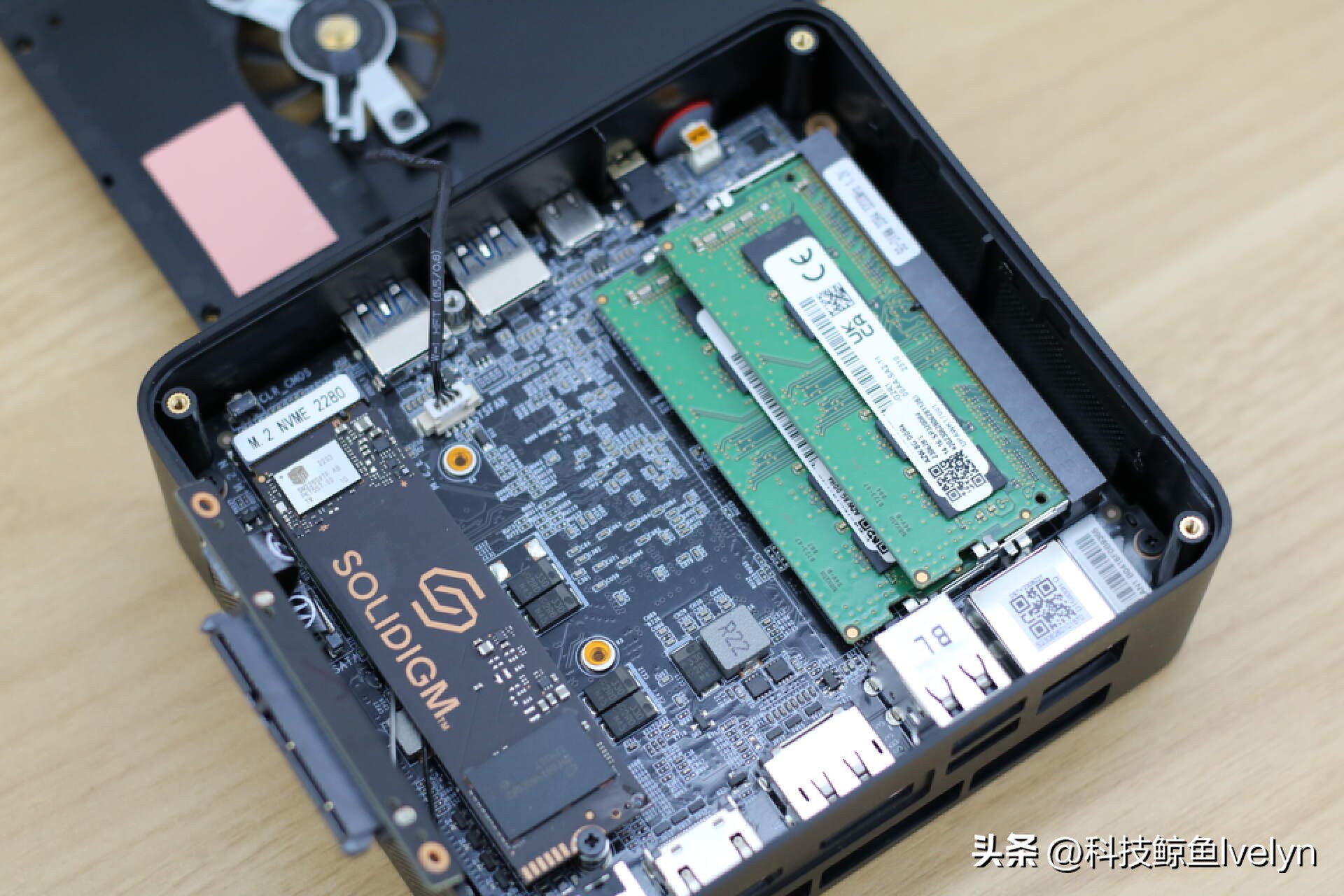 千元迷你主机天花板？零刻SER5MAX深度评测，性能全释放