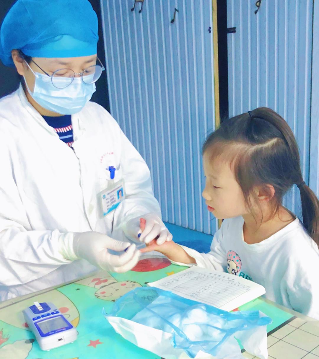 幼儿园健康体检温馨通知,幼儿园免费健康体检活动