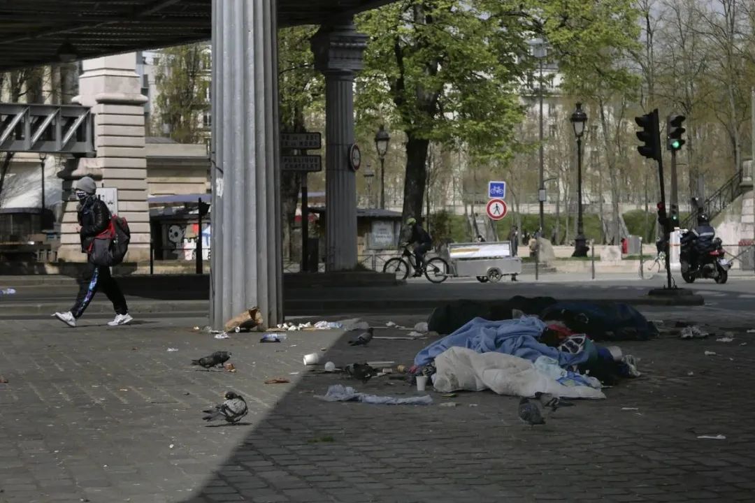 来到浪漫之都会让人呕吐？还真有“巴黎综合征”