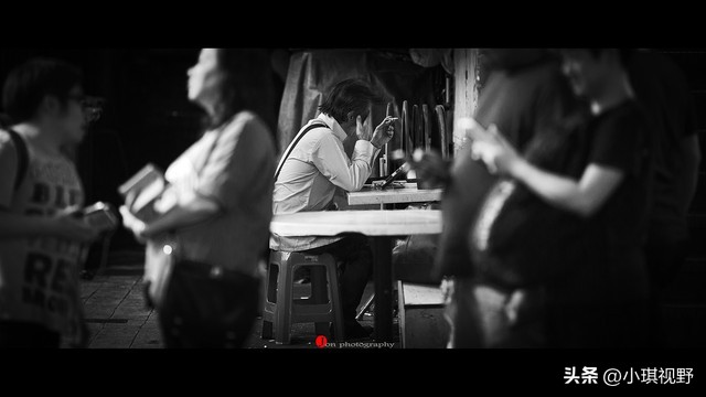 人生活着的意义在于努力的活着,活着就是人生的最高境界