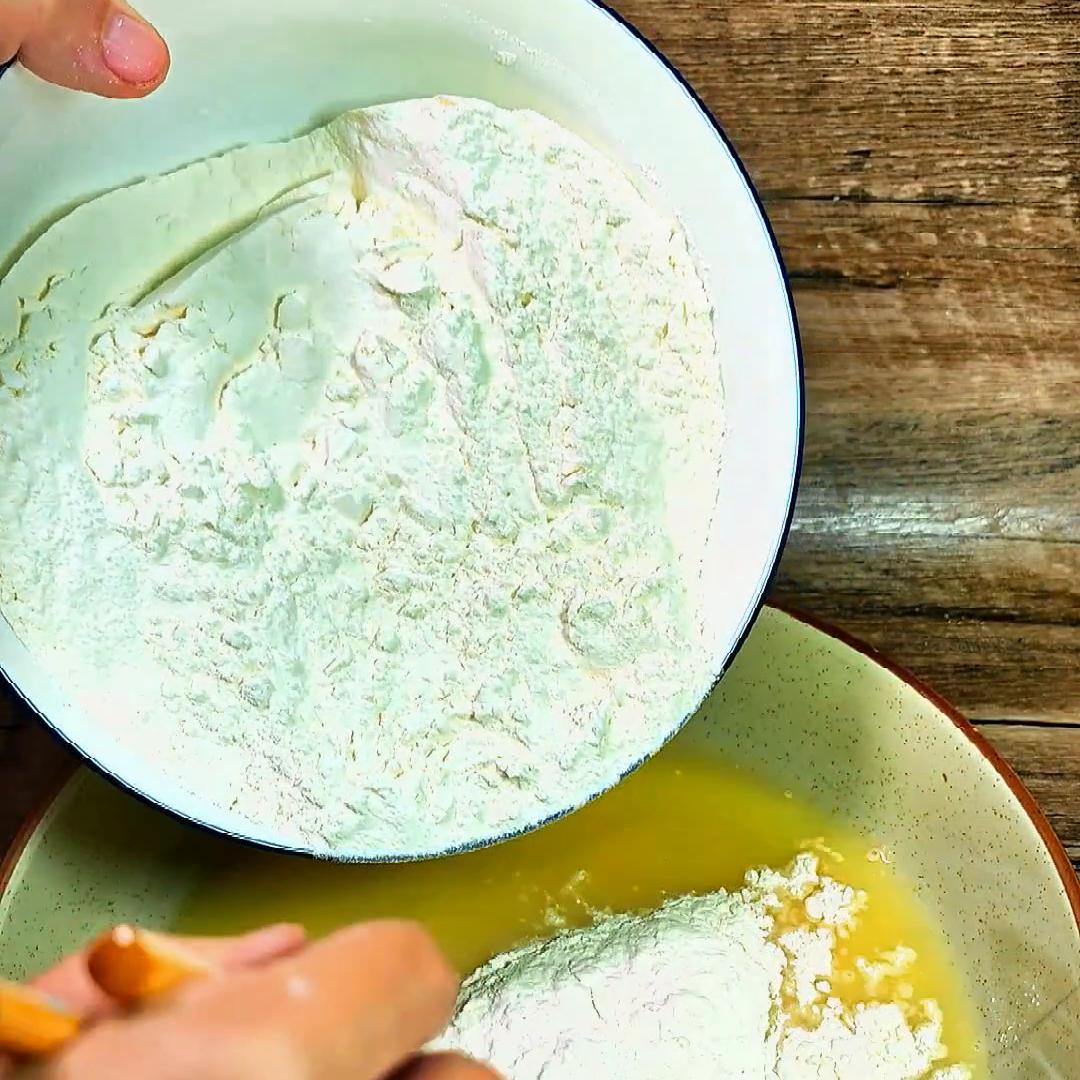 家庭版油条的做法和配方,家庭版油条的简单做法