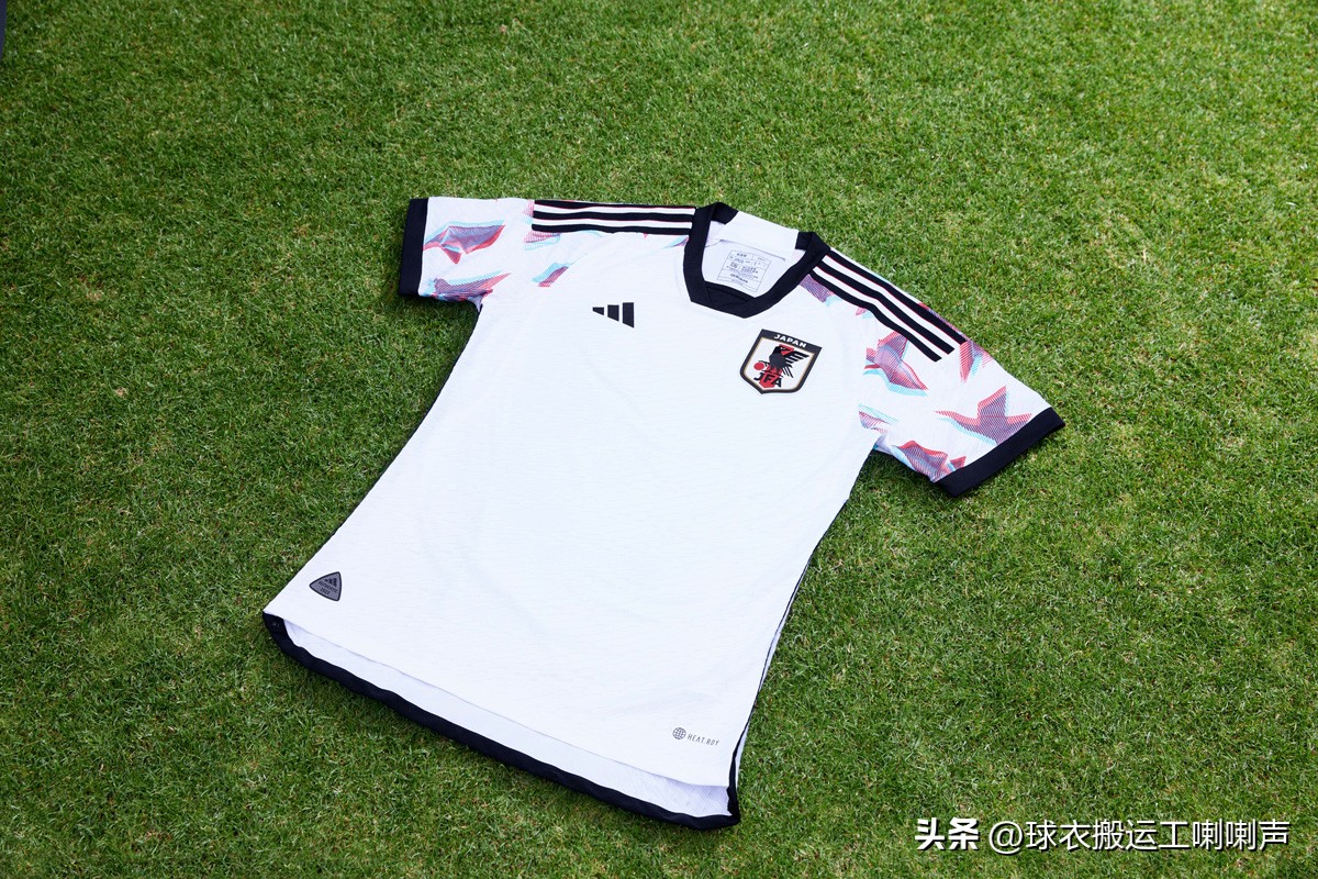日本国家队历届球衣,2022世界杯预选赛日本