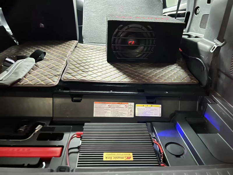 丰田威兰达改大柏林音响,丰田威兰达音响改装案例