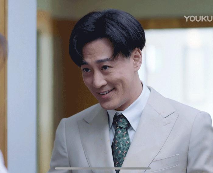 《东八区》下架,7部“叔圈”油腻史诗级巨制,你躲过了几部?