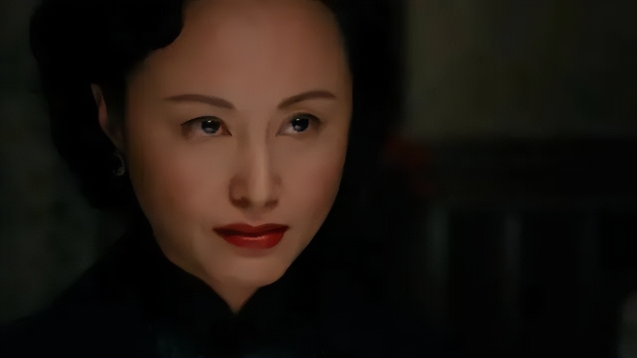 今天才明白《色，戒》最懂成年人的戏，不是在床上