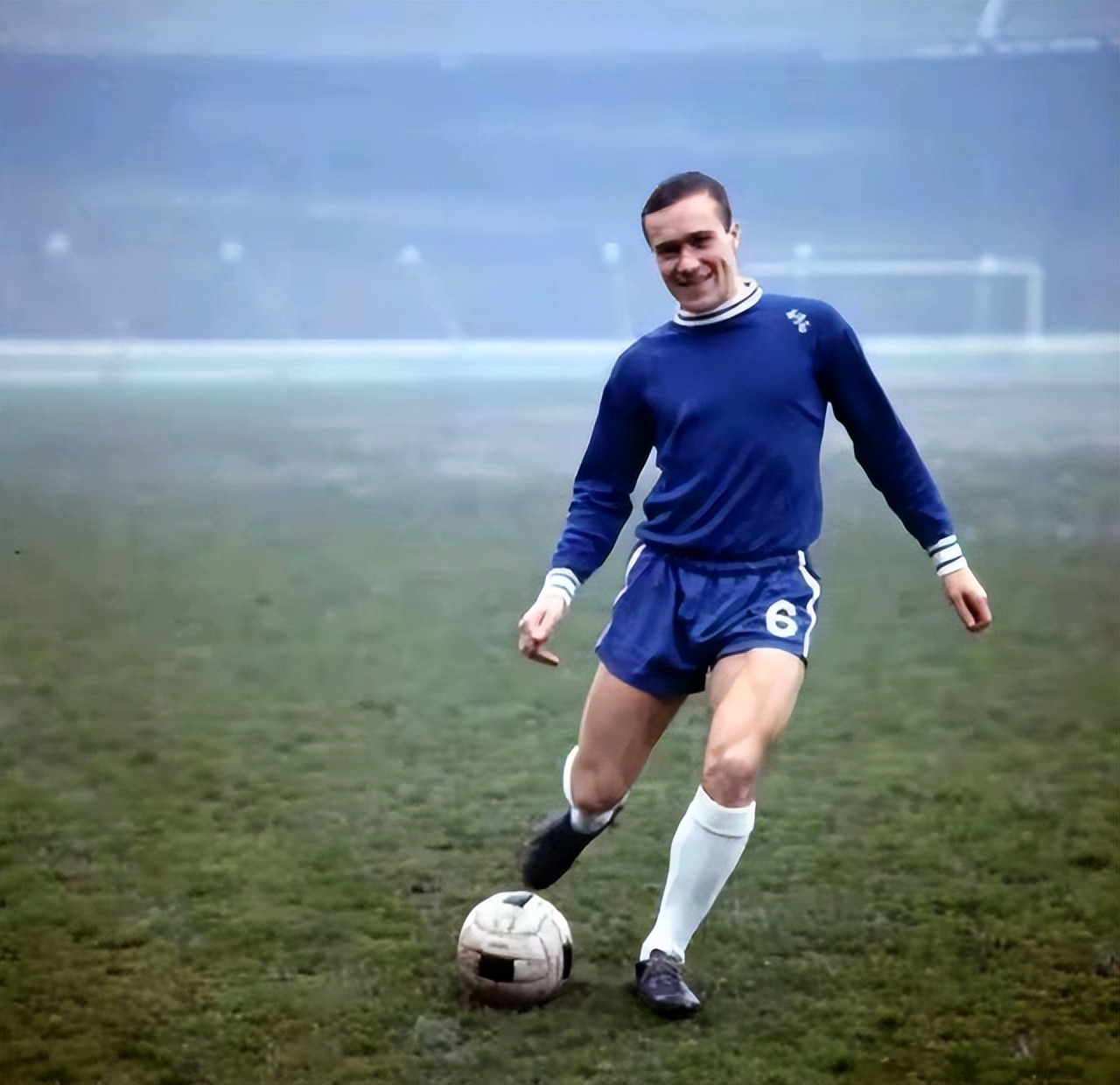 德罗巴兰帕德同期切尔西阵容,切尔西强势晋级阵容排名