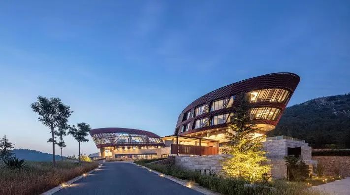 拉菲蓬莱珑岱酒庄正式开庄,拉菲蓬莱敦岱酒庄