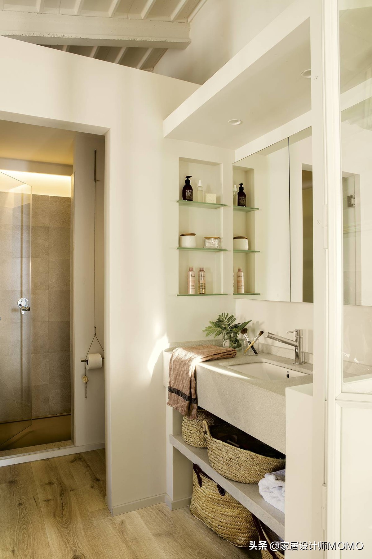 30岁小网红：我不火，但我的“简陋“小屋能涨十万粉