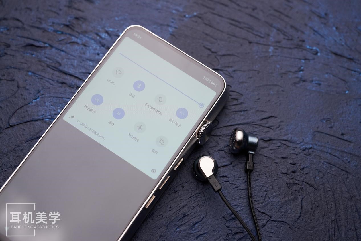 最美HiFi*放播**器——艾巴索iBassoDX320EditionX开箱简评