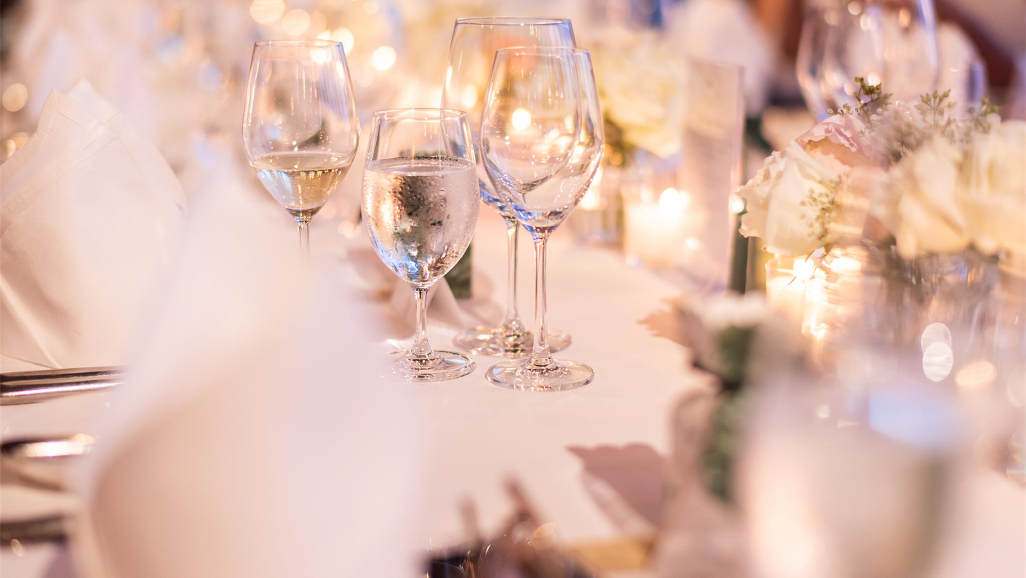 堂姐全家住我的房子,堂姐从外地回来都要住我们家