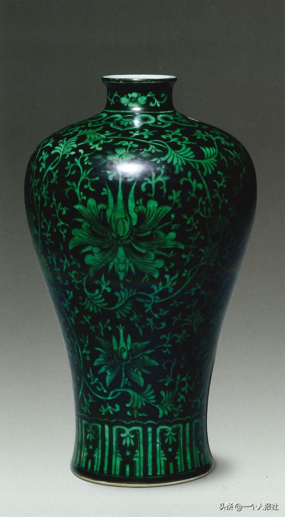 青花的故事：永乐、乾隆神品双盘