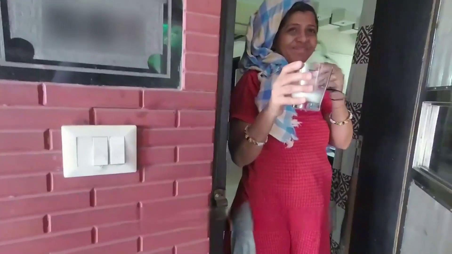 为什么印度人那么爱喝牛尿,为什么印度人爱喝牛尿