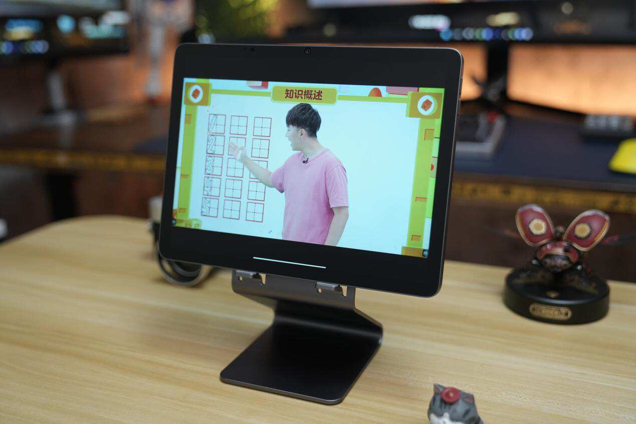 学习机可以成为亲妈的替身吗？想多了！