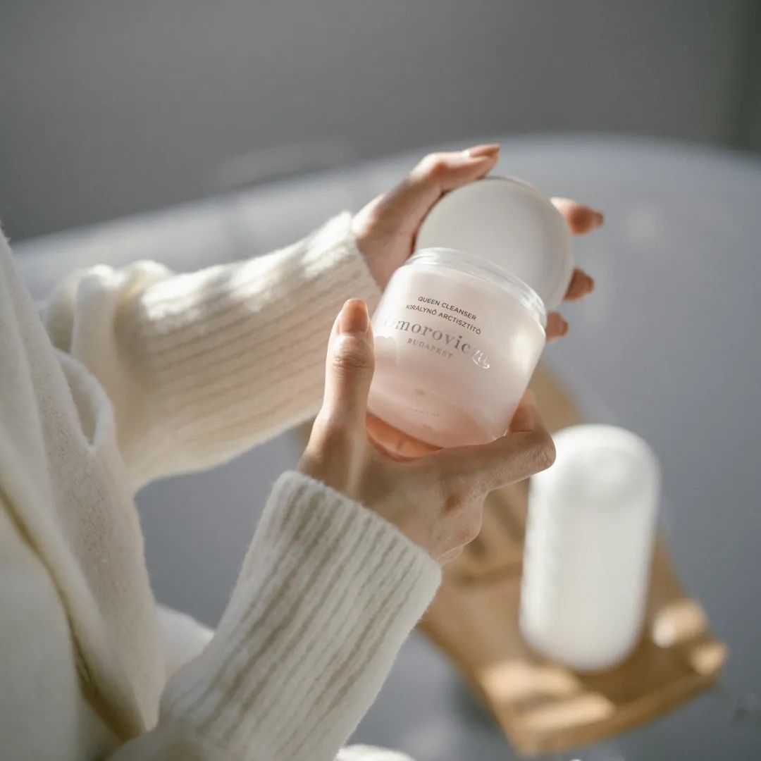 年度最爱护肤品,推荐几款补水抗衰的护肤品