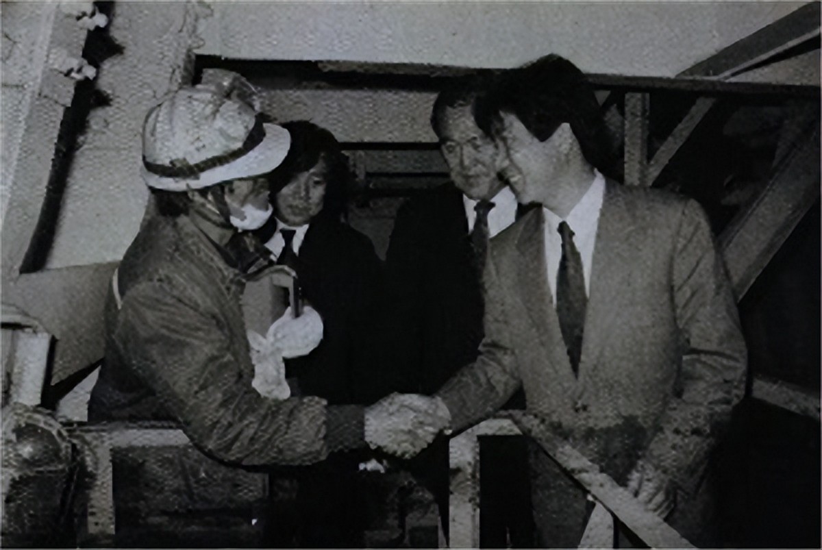 韩国总统卢武铉跳崖,韩国总统卢武铉之死