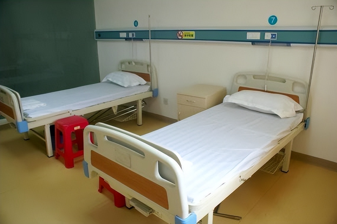 父亲癌症晚期拒绝输液和打针,父亲癌症医生建议放弃治疗