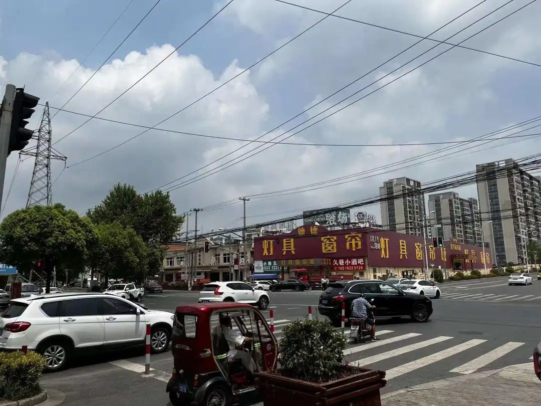 上海老城区现状如何,上海的地位一落千丈