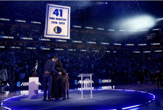 一人一城一冠诺维茨基,一人一城诺维斯基纪录片