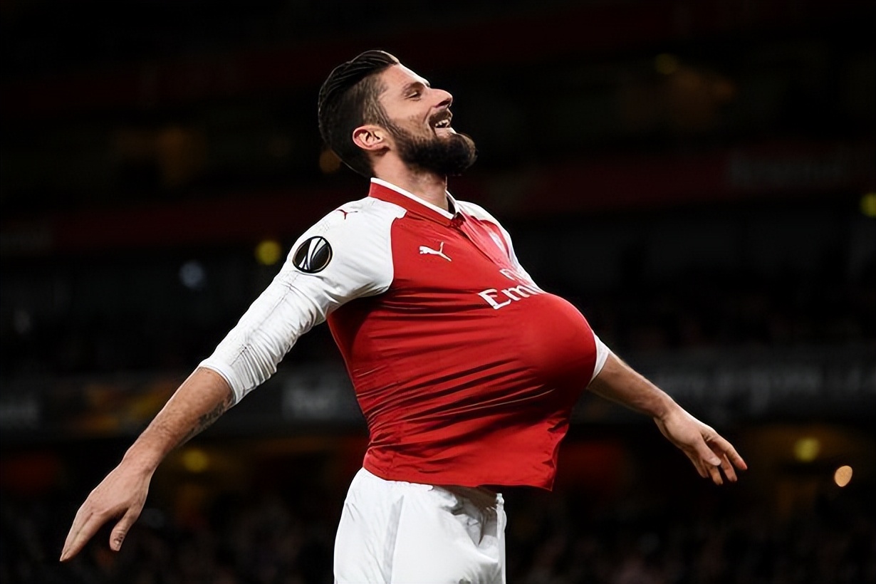 法国吉鲁替补出场,吉鲁个人资料简介