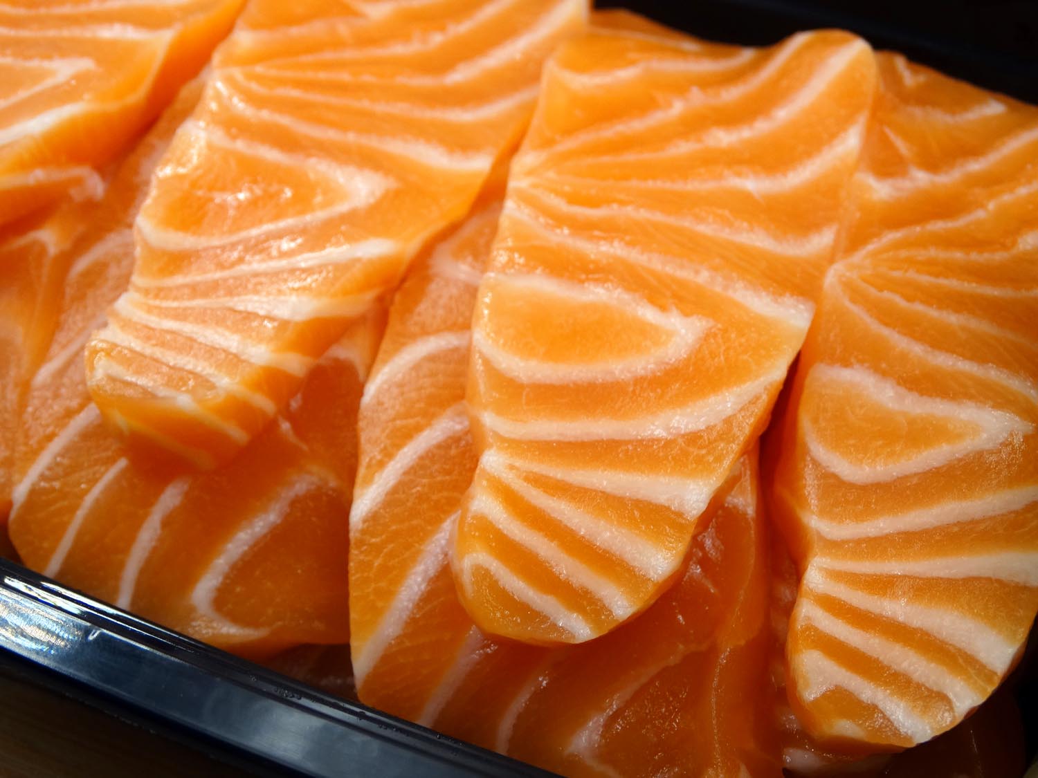 网购三文鱼靠谱吗,网购三文鱼整条靠谱吗