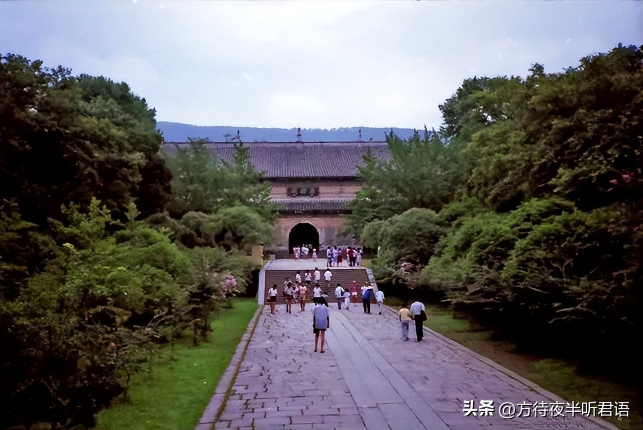 九十年代南京城老照片,以前的南京城的老照片