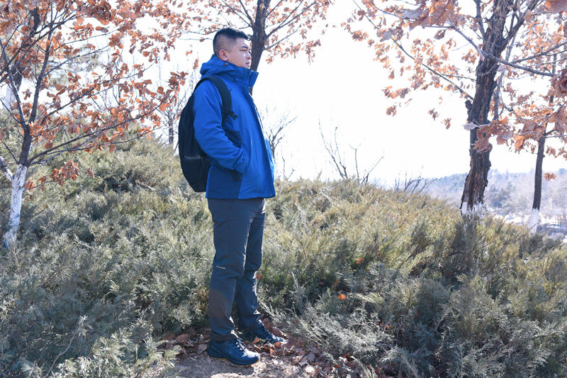 秋冬户外防水防滑软底徒步鞋,全防水全透气徒步鞋